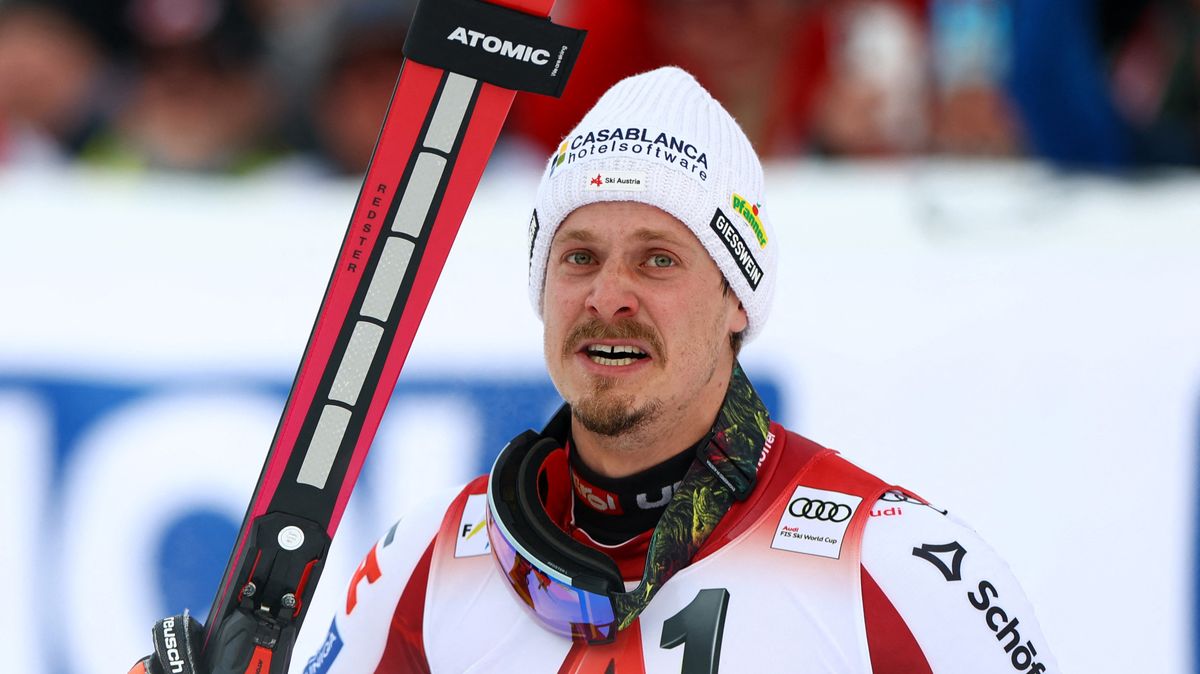 Slzy, jásot, nahoře bez a finále v posteli v nečekané společnosti. Rozjařené hvězdy slavily v Kitzbühelu